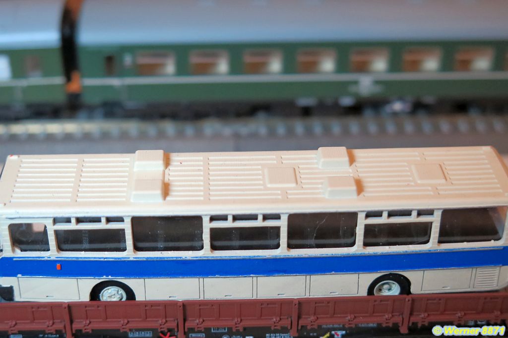W136_Reisebus Ikarus, blau-beige, Typ 250.59; 3d-Druck, '120bernd'_02