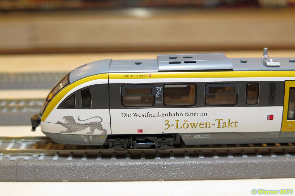 W039_BR 642, Desiro, "3-Löwen-Takt"; DB AG; Ep.VI; Tillig_03