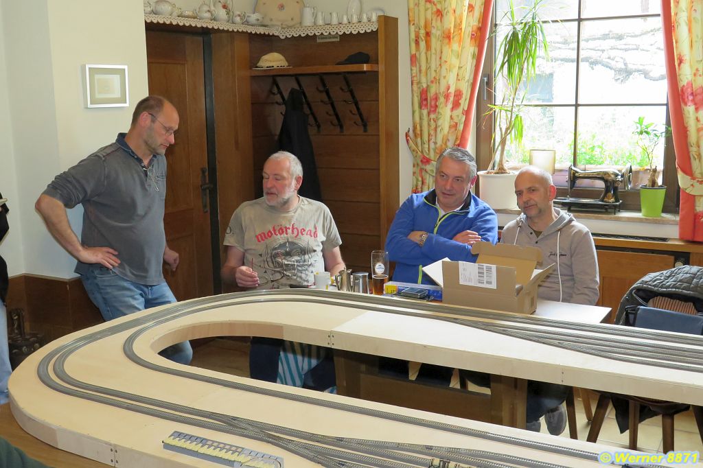W008_Tischrundgang_04