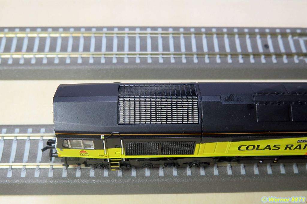 W048_BR Class 66, 66850, 'David Maidment OBE'; Colas Rail; Ep. VI; HORNBY_03