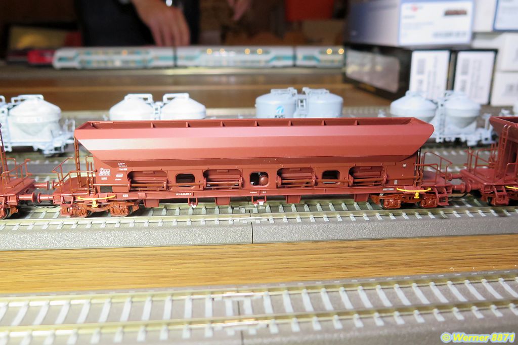 W024_Displayaktion Selbstentladewg., Facs, 2. BN; DR; Ep.IV; Tillig