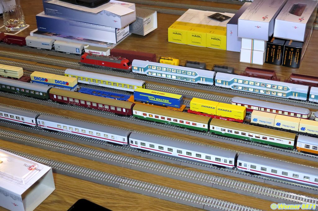 W058_Rundgang durch den Digital-Bahnhof_03