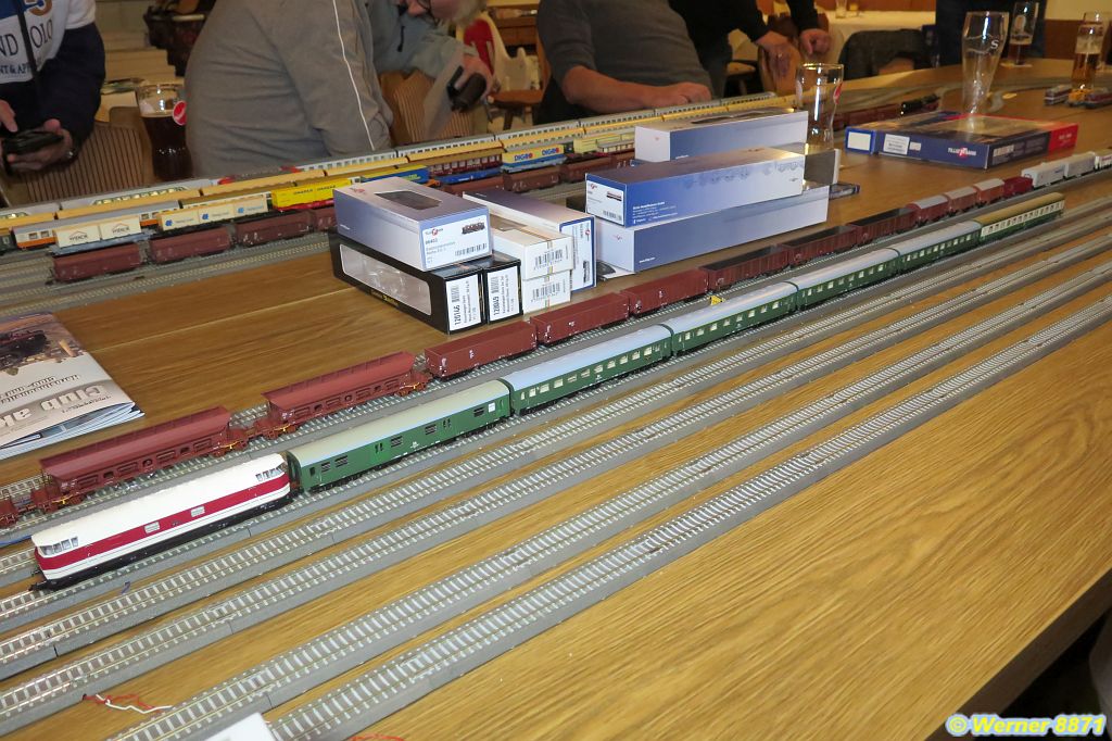 W061_Eilzug der DR in Ep. IV