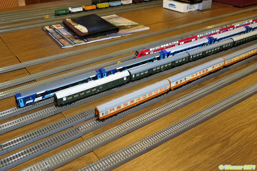 W009_Digital-Bahnhof_01