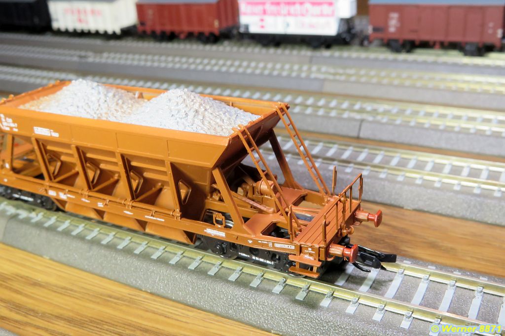 W033_Schüttgutwg. Facc m. Ladung; CSD; Ep. IV; Bausatz über 'hobbyschraub'_04