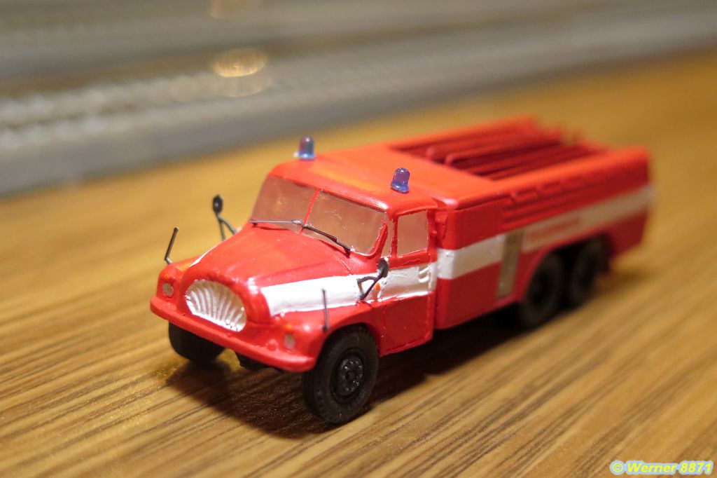 W084_LKW Tatra 138 HA-12, Schlauchwagen Feuerwehr; Bausatz über 'hobbyschraub'_02