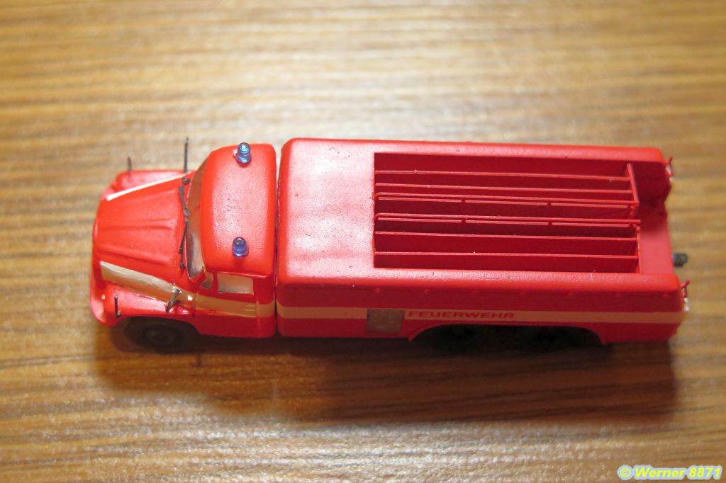 W085_LKW Tatra 138 HA-12, Schlauchwagen Feuerwehr; Bausatz über 'hobbyschraub'_03