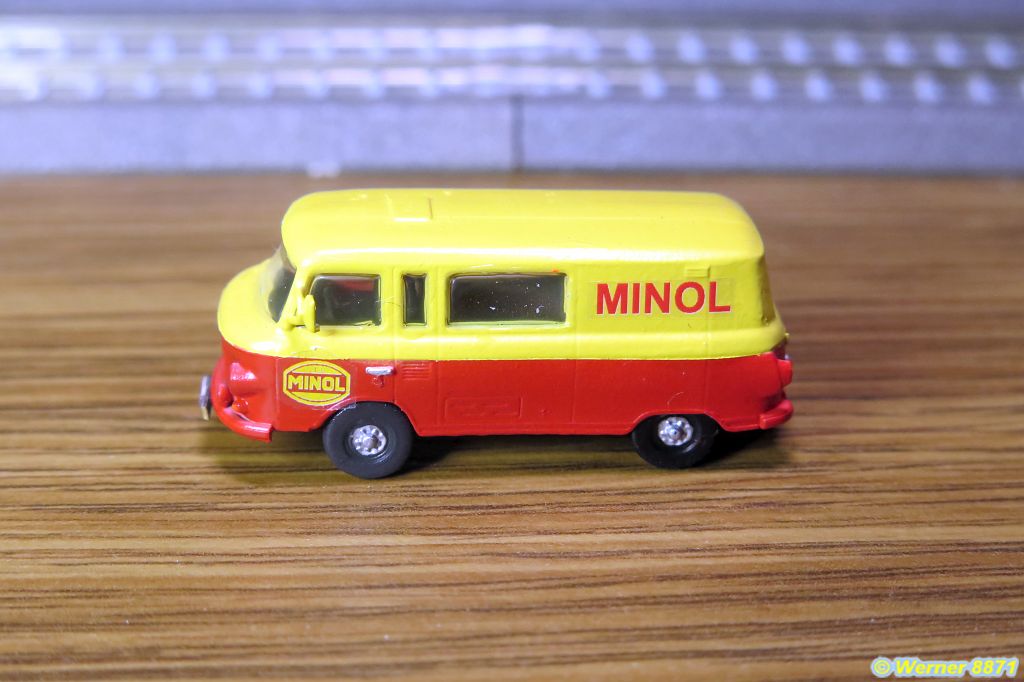 W096_Barkas Halbbus, "MINOL"; Bausatz über 'hobbyschraub'_01