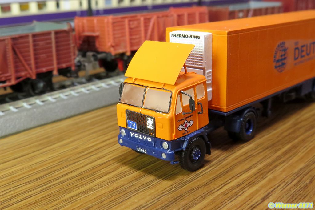 W008_VOLVO-SZM mit Sattelauflieger "DEUTRANS"; hobbyschraub_02
